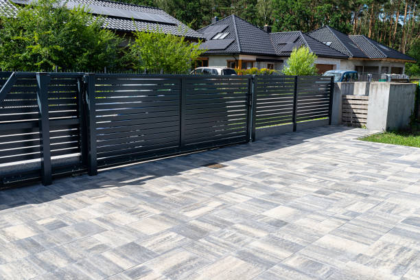 Best Best Driveway Pavers  in Lynn, IN