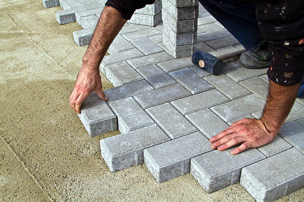 Best Driveway Paving Contractor  in Lynn, IN